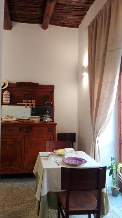 アグローポリ I Baronetti In Centro Bed & Breakfast エクステリア 写真